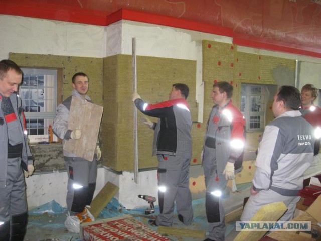 Как правильно утеплить свой дом и при этом облицевать его искусственным камнем