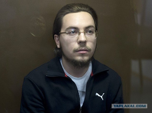 Суд наложил арест на три иномарки иеромонаха Илии