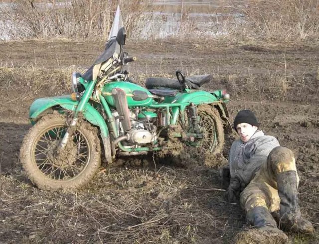 Мотоциклы в деревне