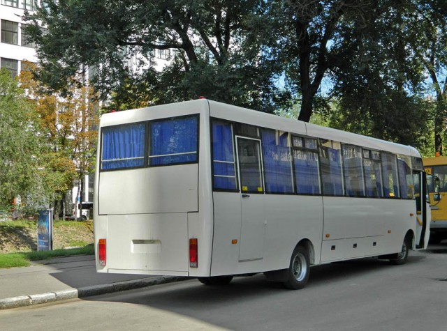Игра на ЯПе: Угадай АВТО-8