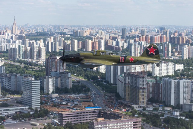 Перегон восстановленного штурмовика Ил-2