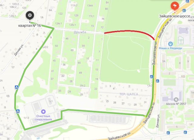 В Новой Москве скорая не смогла проехать к тонущему ребёнку из-за ворот, перекрывших дорогу.