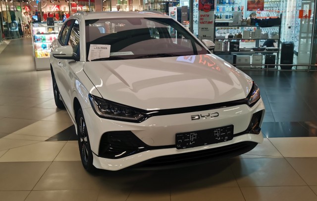 Почему Lada в Белоруссии дешевле, чем в РФ: АвтоВАЗ все объяснил
