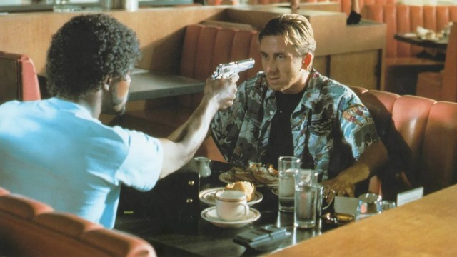 Изначальная концовка «Криминального чтива» была максимально «тарантиновской»: режиссер поменял кровавый финал в распоследний момент