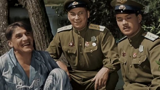 6 апреля - день рождения актера Василия Меркурьева