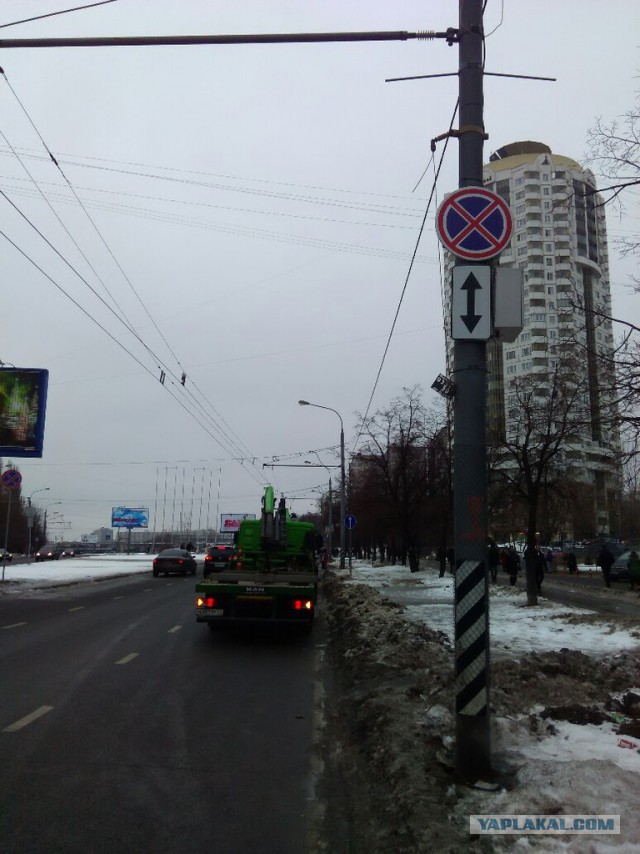 Один день с эвакуаторщиками