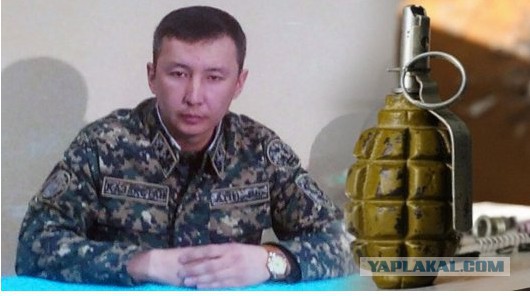 Это обычное поведение офицера...