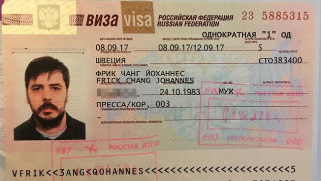 Приведите мне девочек в номер! - шведский парламентарий, как наблюдатель на московских выборах.