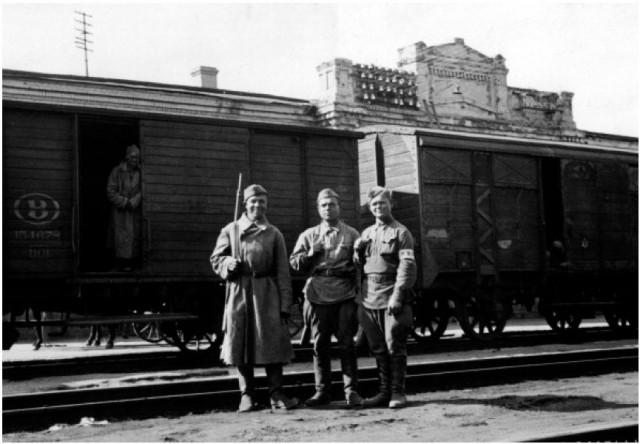 История в фотографиях