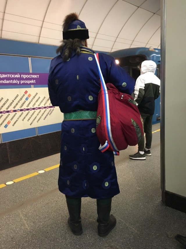 Модники из подземелий российского метро