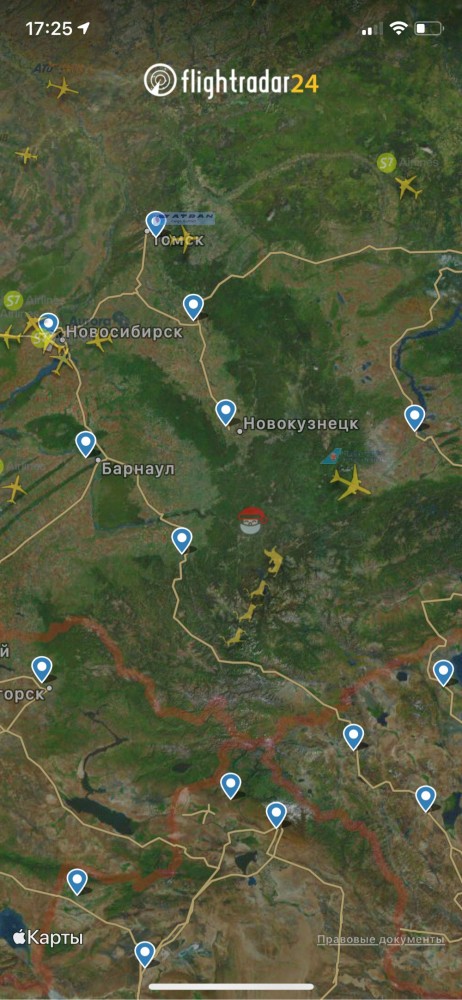 Flightradar заметил в небе над Арктикой оленью упряжку