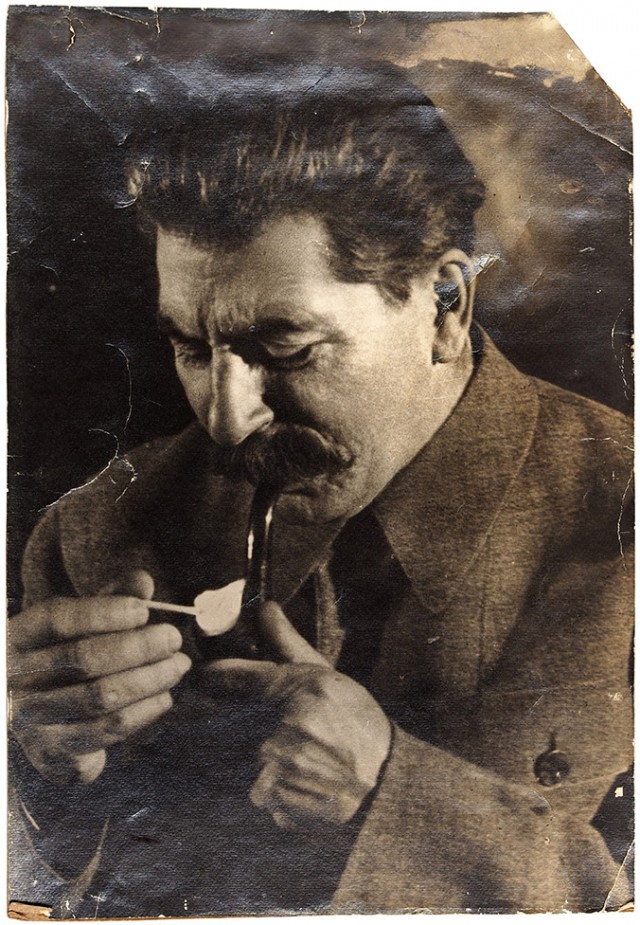 Один принципиальный пассажир заставил магазины снизить цену на воду во всём аэропорту Внуково