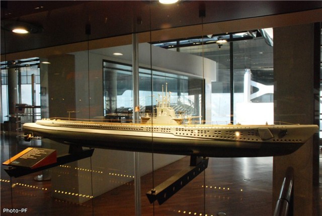 Подводная лодка "Argonaute S636"