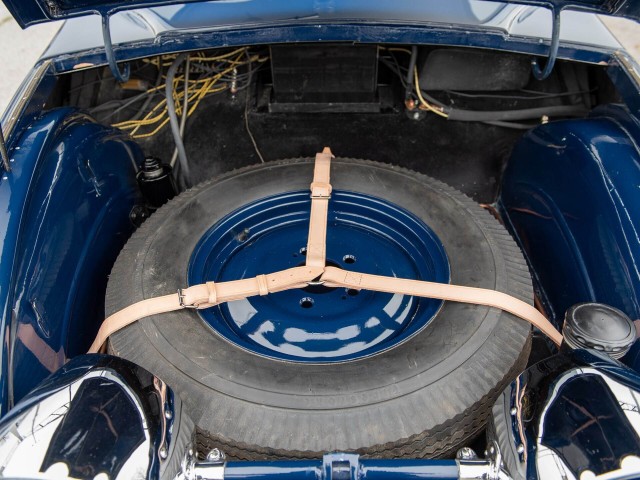1934 Tatra T77. Автопятница №25