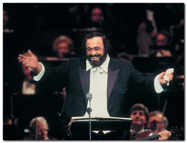 90 лет со дня рождения Лучано Паваротти