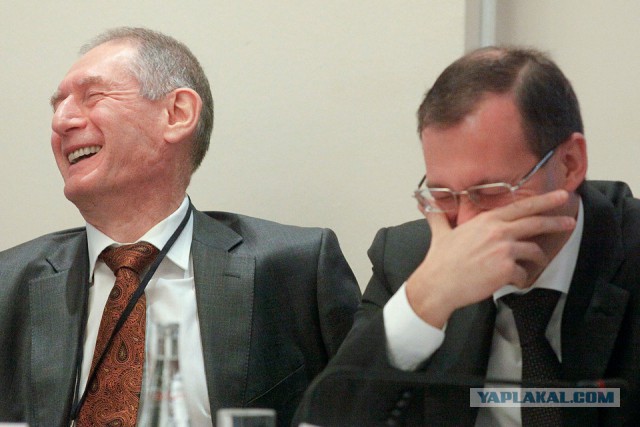Зампредседателя ЦБ уехал за рубеж, проигнорировав вызов в прокуратуру