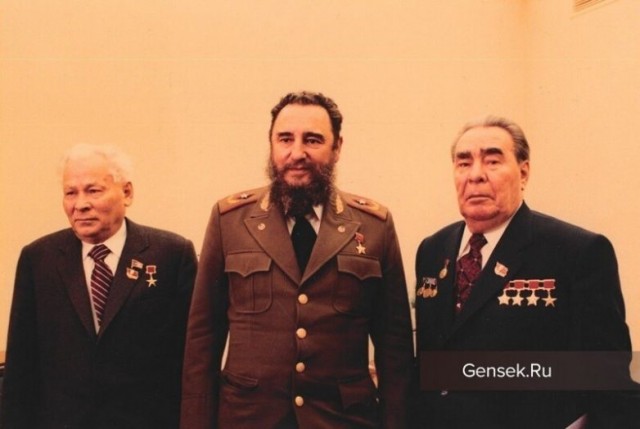 Необычные фото советских вождей