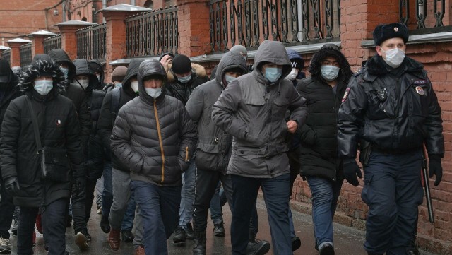 МВД: Мигранты в России стали совершать больше преступлений