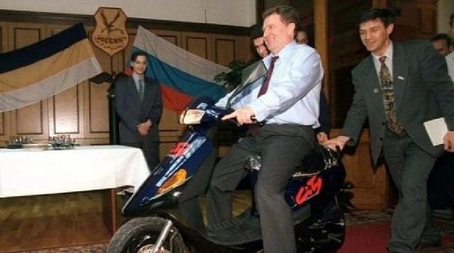 Мутные люди в мутное время