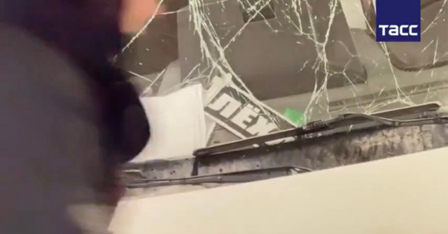 Газель влетела в подземный переход в Москве