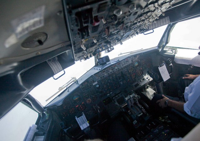 Вид из кабины пилота Боинг 777
