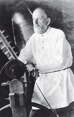 «Задачу выполнил. Гагарин»