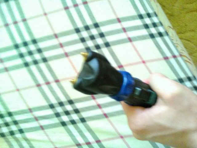 Электрошокер ннннада