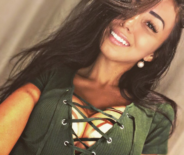 Приятные дамы из социальных сетей