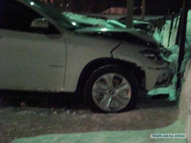 BMW X6 + блондинка = полет нормальный