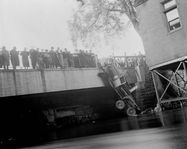 Трагичные и нелепые автомобильные аварии Бостона в 1930-х годах