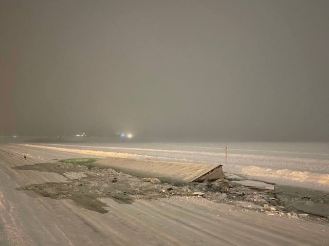 Фура ушла под воду в Бирске на Белой