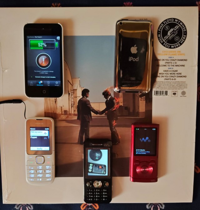 Россияне массово скупают MP3-плееры из-за ограничений и цензуры на музыкальных стримингах