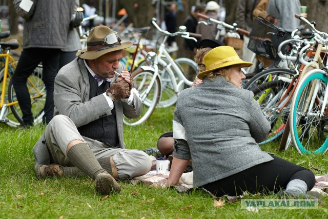 Киевский «Tweed Run» 2013