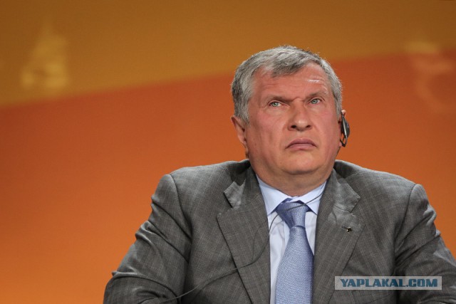 Центробанк поднял ключевую ставку до 17%