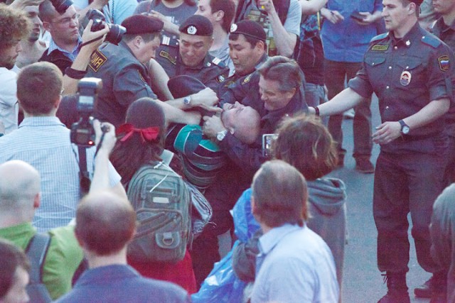 Как человек которому похуй, на митинг ходил