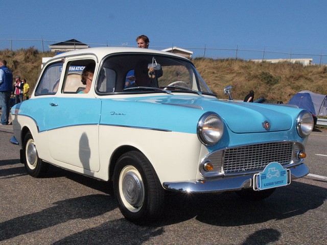 Игра на ЯПе: Угадай АВТО-9