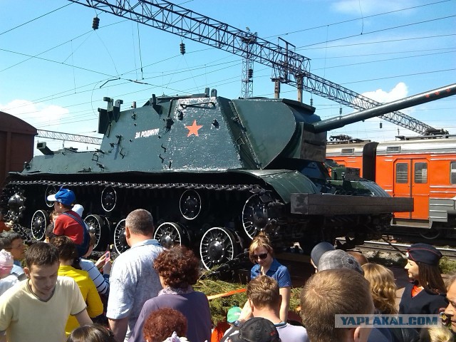 Су-100 остается на вооружении!