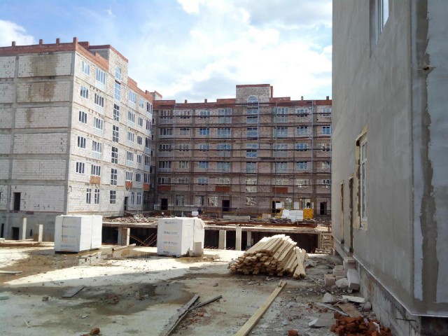 Обрушился подземный паркинг в новостройке