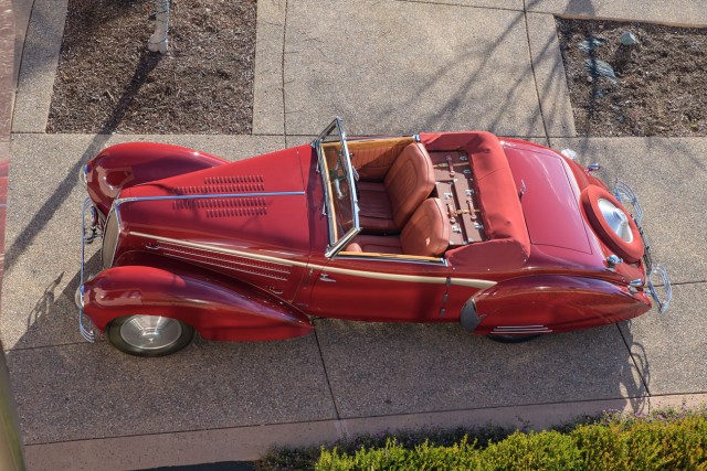 Кит на колёсах. 1947 Delahaye 135MS "Narval". Красивых автофото пост.