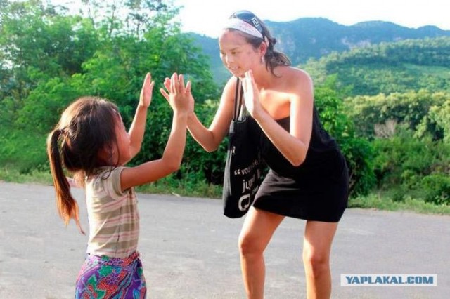 Фотожаба: любопытный парень