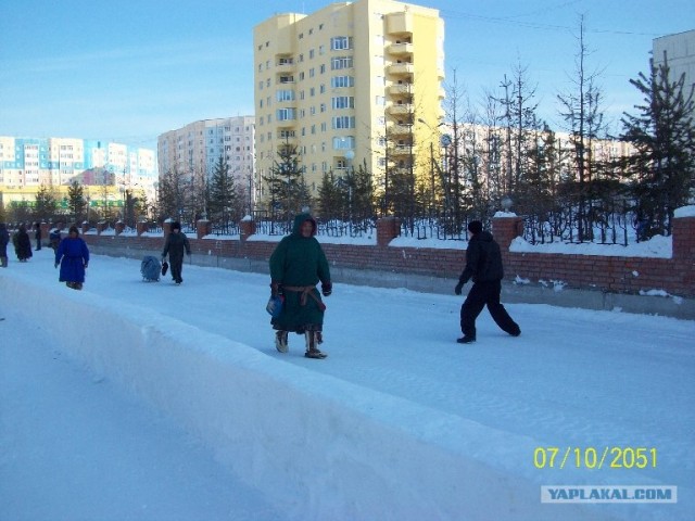Люди из северных сказок: рынок в Салехарде