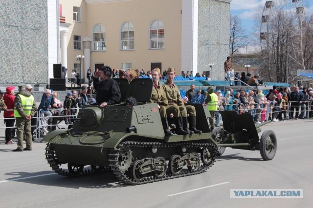 Фоторепортаж с  Парада Победы в Верхней Пышме
