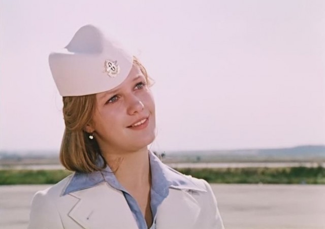 Актеров спаивали поклонники, а Елена Проклова чувствовала себя неотразимой среди мужчин: как снимали «Мимино»