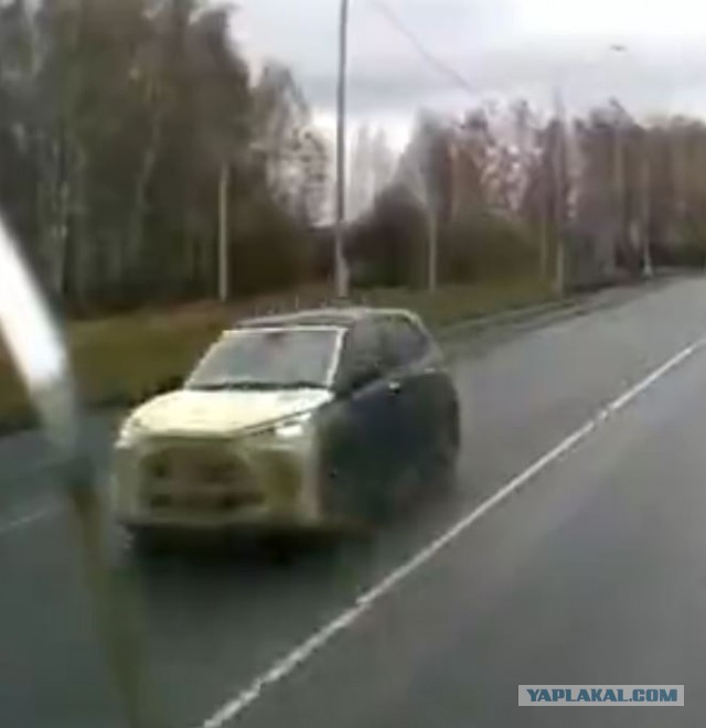 Мы тут разных обочечников видали, но этот просто конченый...