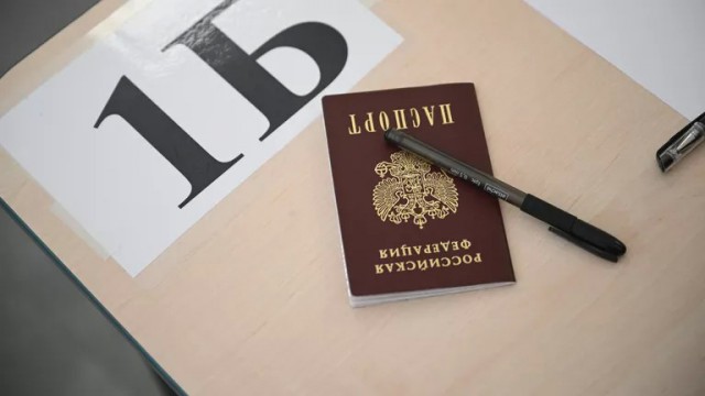 Школьники из Подмосковья получат 100 тысяч рублей за высокие баллы ЕГЭ