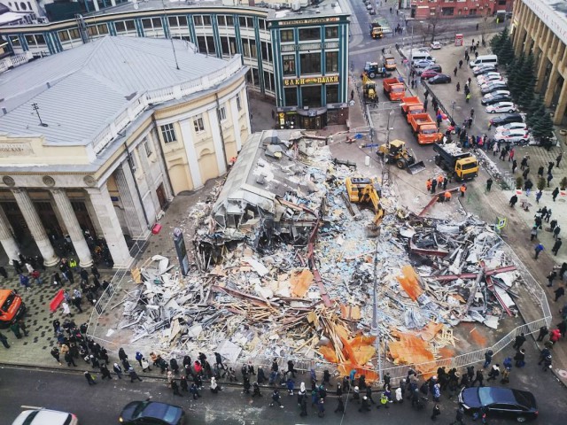 Снос торговых зданий в Москве
