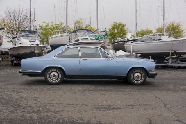 Rolls Royce Camargue.