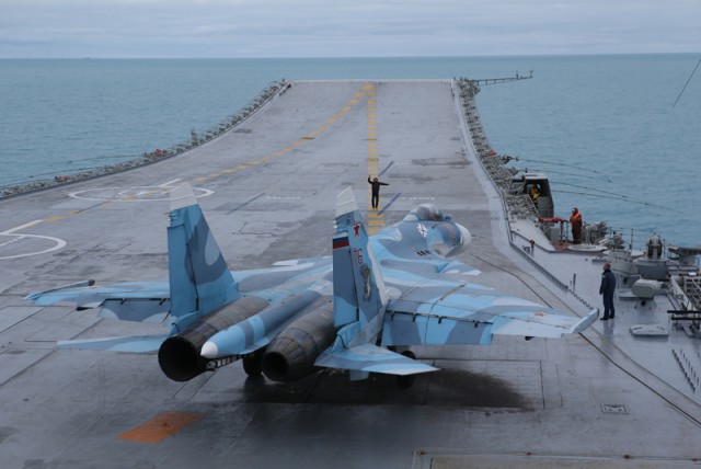Тяжелый авианесущий крейсер "Адмирал Кузнецов". Подготовка к боевой службе