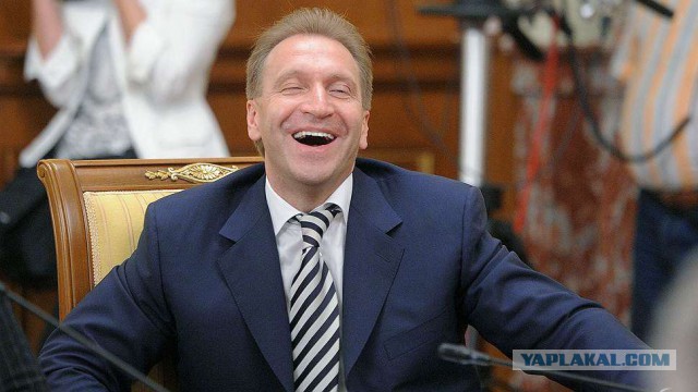 Смелое дизайнерское решение для малогабаритной квартирки