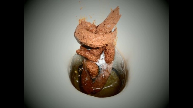 "30 лет назад мой дед закатал в эпоксидку тефтелю"